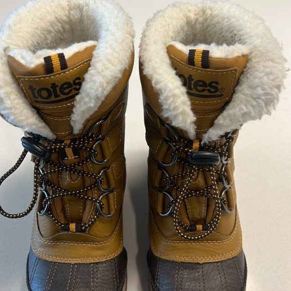 Totes Little & Big Boys Morris2 Waterproof Insulated Flat Heel Winter Boots - Picture 2 of 6